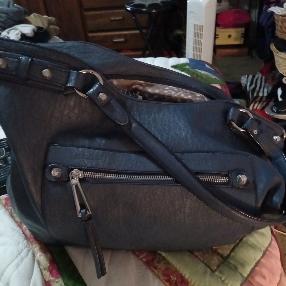 Jessica Simpson purse